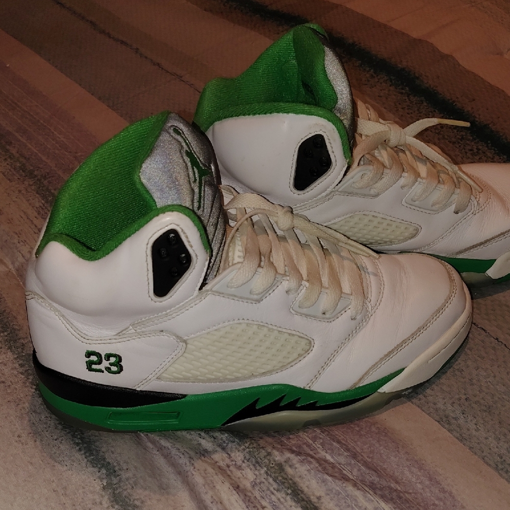 Jordan Kids Sneakers in White and Green with Black Accents